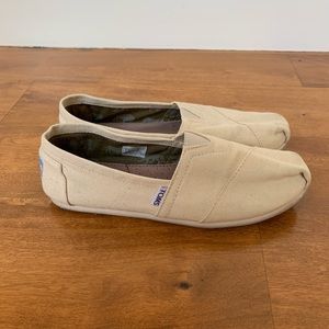 TOMS Canvas Women’s Classic Cream